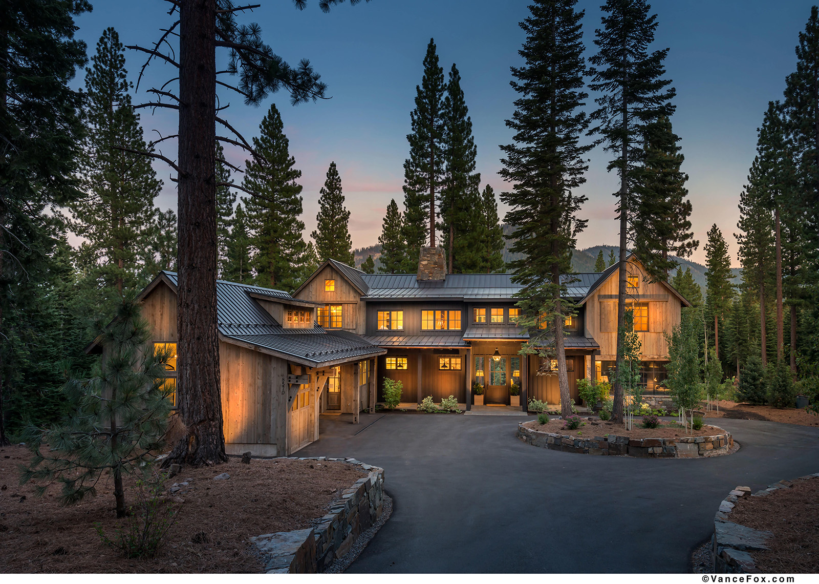 Martis Camp100 Truckee-Tahoe Custom Home by Heslin Construction (25)